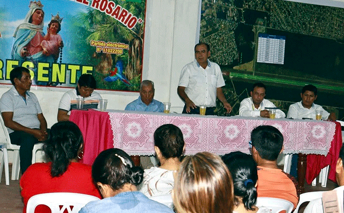 Mesa de trabajo en asentamiento humano 10 de Abril
